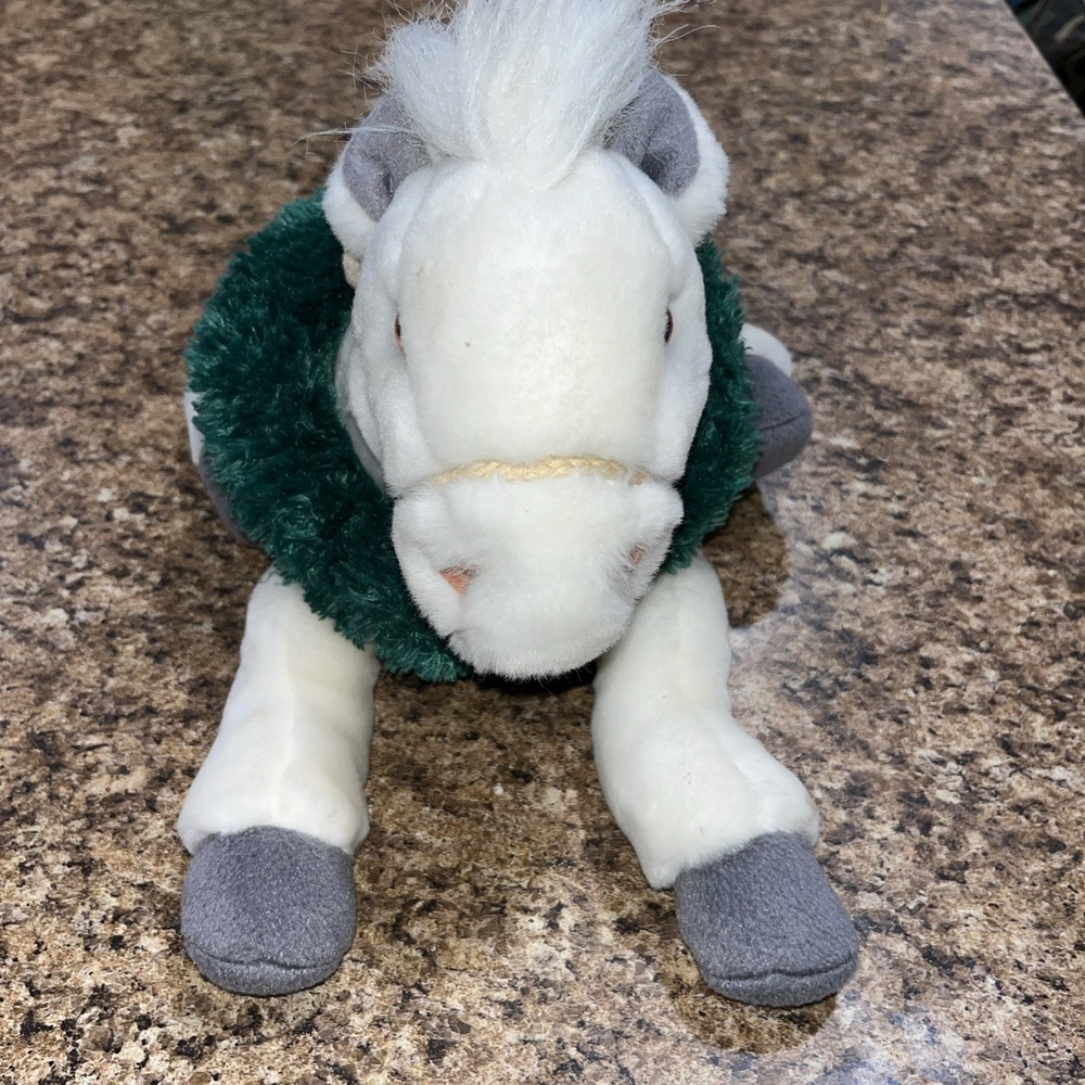 Toys R Us Horse Plush Wells Fargo Legendary Christmas Wreath White 2003 16" - Picture 2 of 13